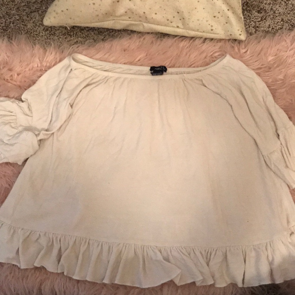 Off shoulders blouse/shirt